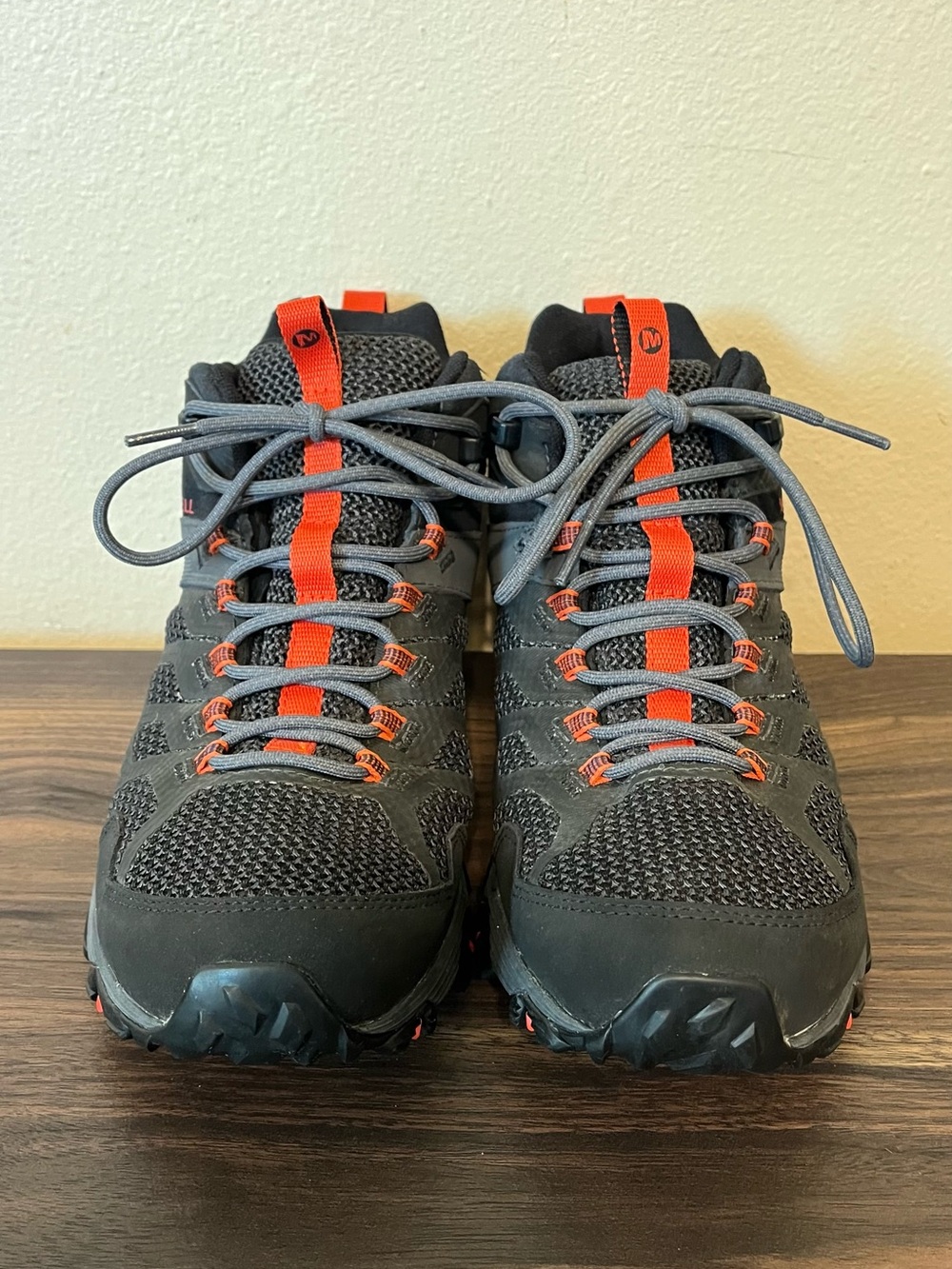 Merrell Men's Moab FST 2 Mid Waterproof Hiking Boots Black Granite Size 9
